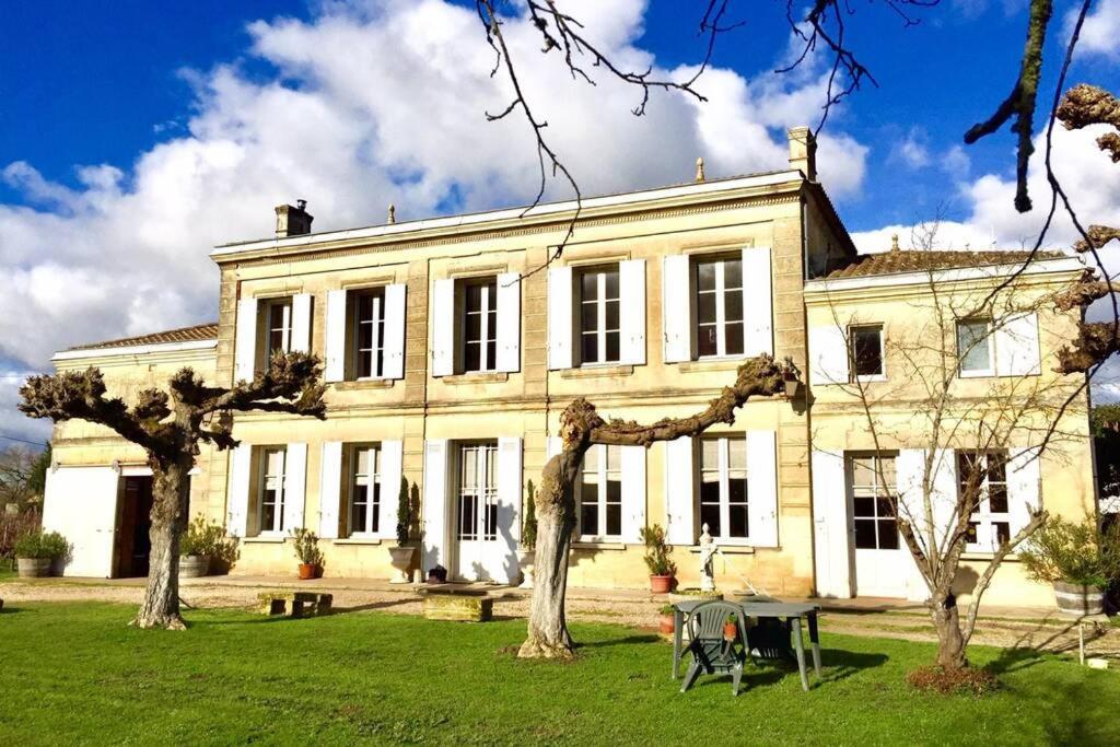 Chateau Roseyrol Proche Saint-Emilion Exterior foto